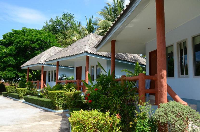 Koh Yao Chukit Dachanan Resort Яо-Ной Номер фото