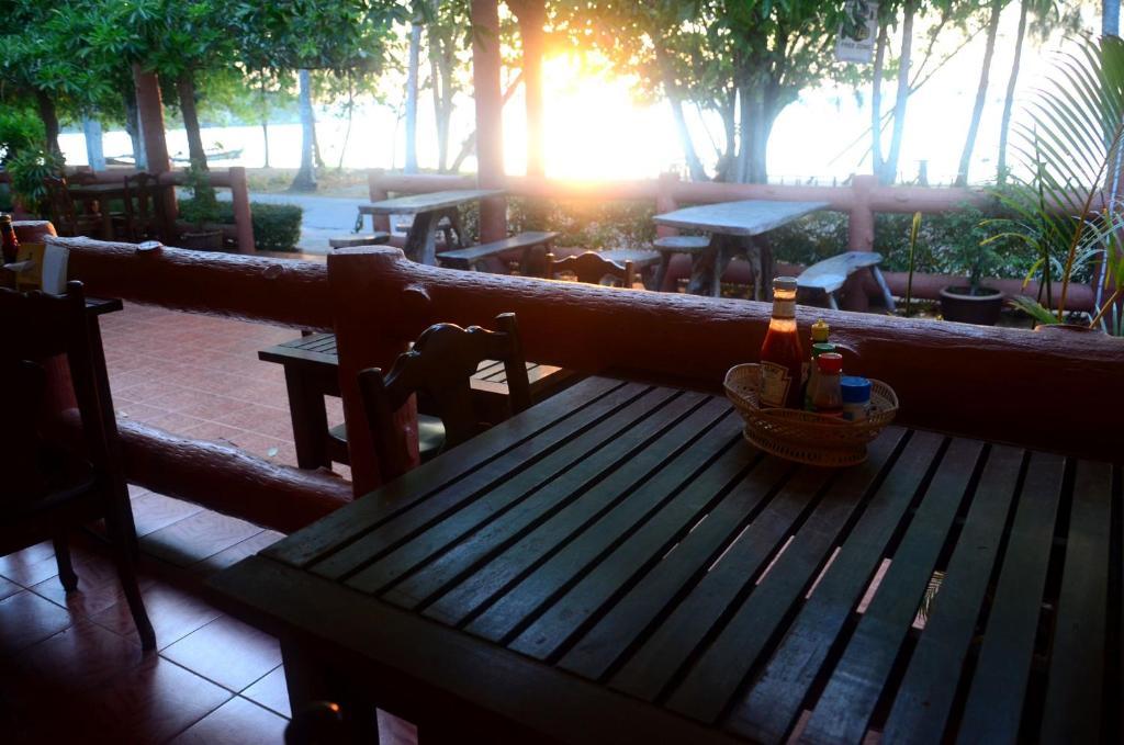 Koh Yao Chukit Dachanan Resort Яо-Ной Экстерьер фото