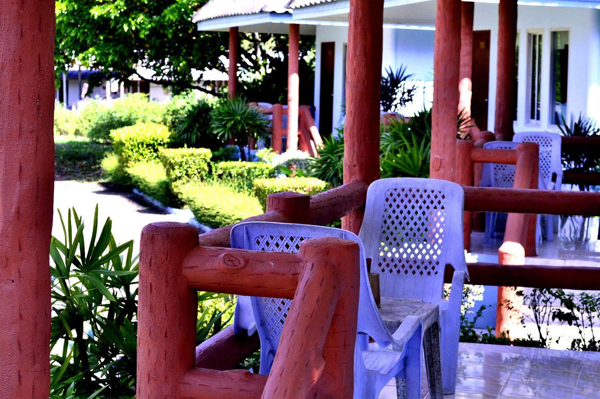 Koh Yao Chukit Dachanan Resort Яо-Ной Экстерьер фото