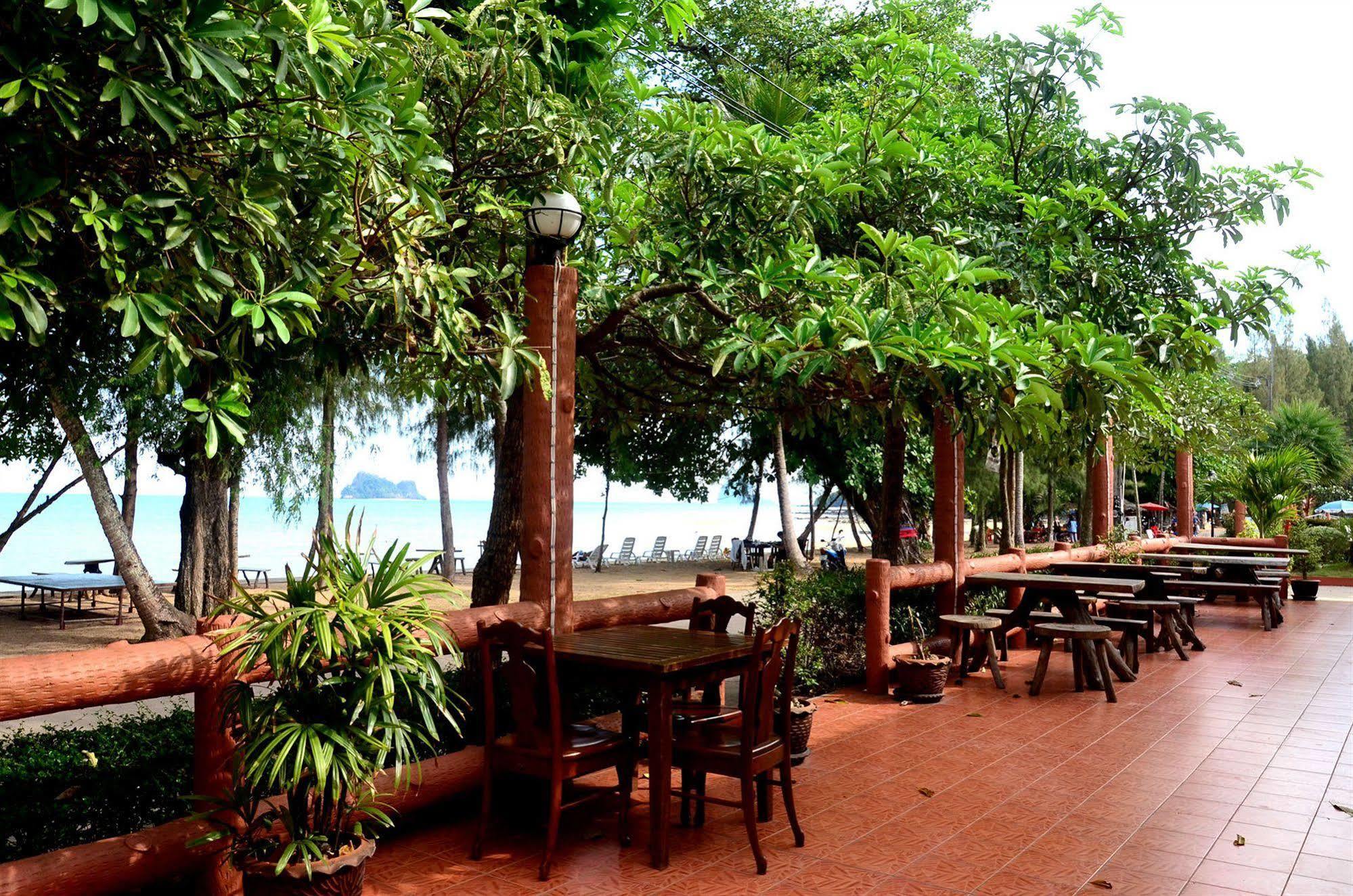 Koh Yao Chukit Dachanan Resort Яо-Ной Экстерьер фото